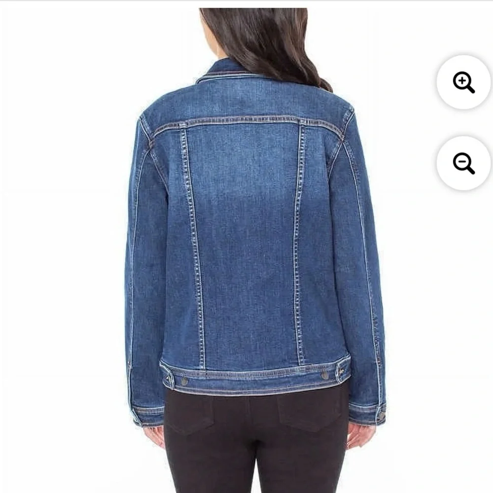 Well Worn Danish Jacket -Women's M
Med Dark Wash - Picture 9 of 9